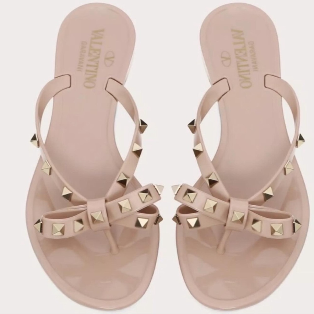 Valentino rock stud bowl thong sandals